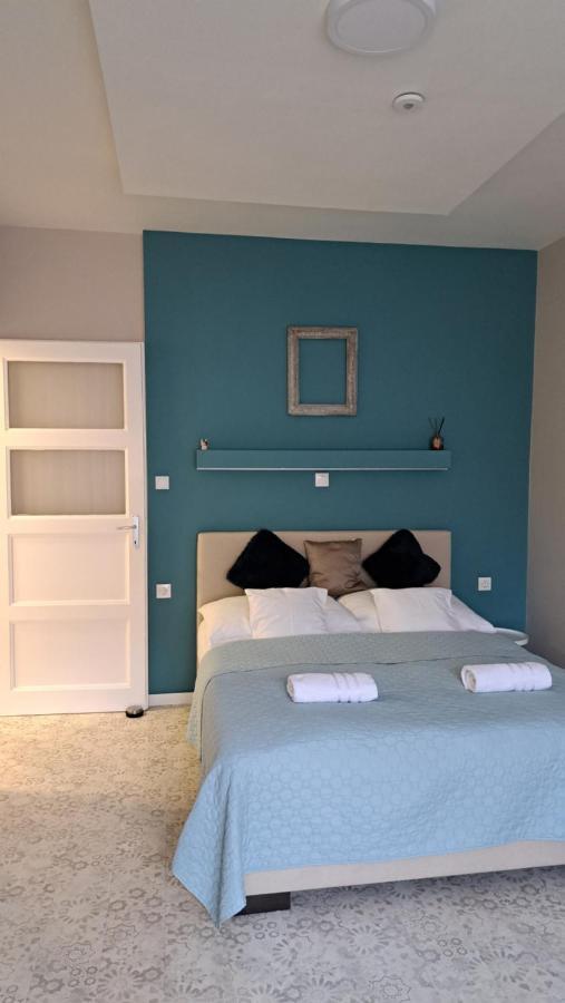 Eper Apartman Szeged Extérieur photo