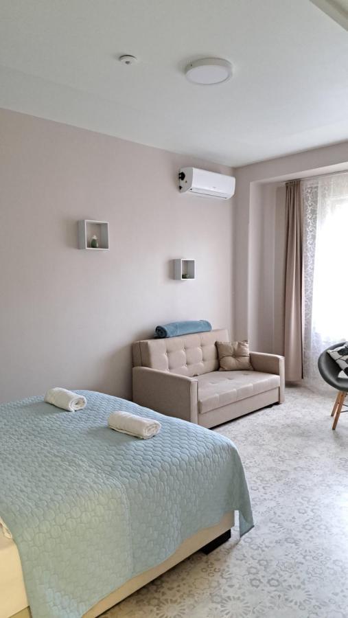 Eper Apartman Szeged Extérieur photo